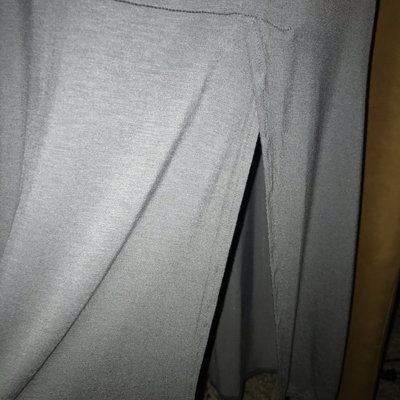 Juicy Couture grey cold shoulder maxi dress - Picture 4 of 6